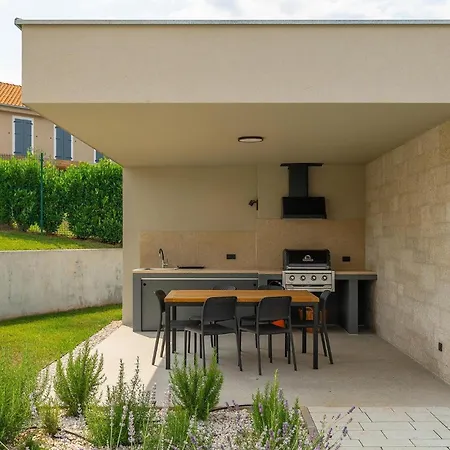 Holiday home Fritula